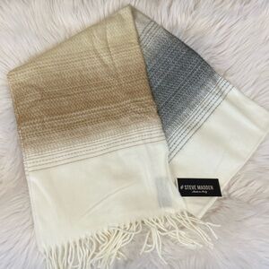 NWT Steve Madden Mid-Weight Ombré Paisley Muffler Scarf-Camel